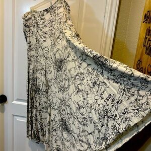 Long Black and White Skirt